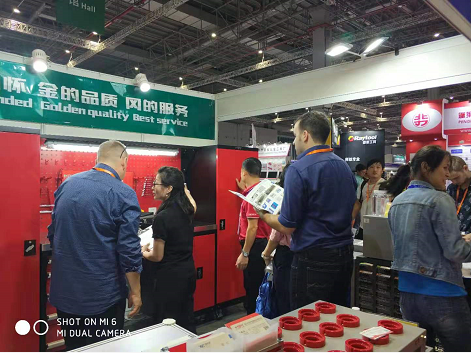 工具柜廠家天金岡，行業(yè)經(jīng)驗18年