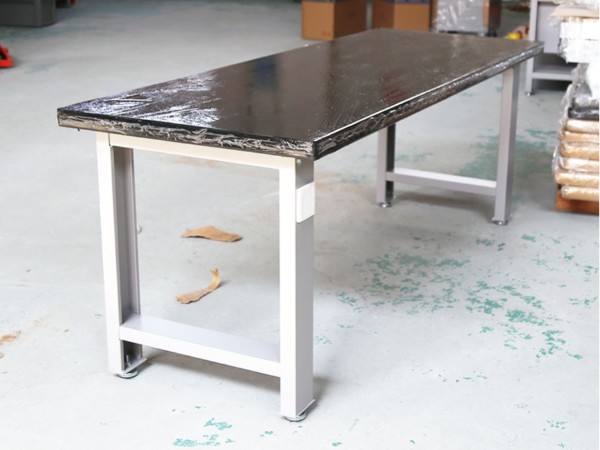 不銹鋼工作臺適用于哪些工作場景？