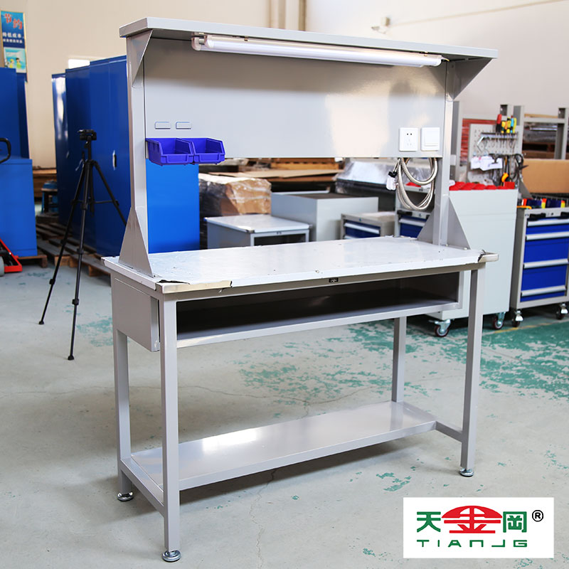 帶燈架的不銹鋼工作桌有什么作用？